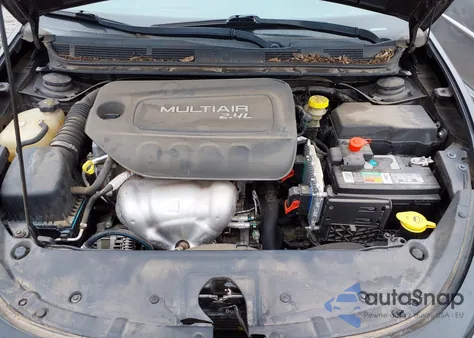 2015 Dodge Dart Sxt z USA, uszkodzony, nr VIN 1C3CDFBB7FD275907